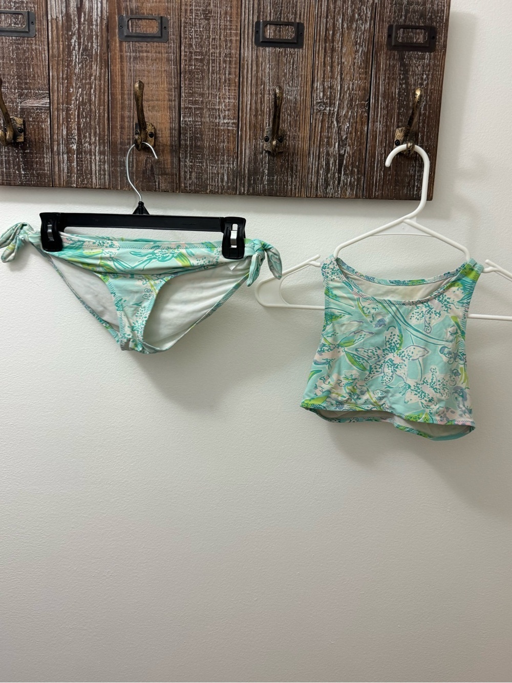 Girls Lilly Pulitzer Floral Two-Piece Swim Set - Mint Green size 8